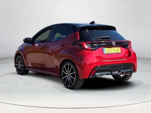 Toyota Yaris 1.5 Hybrid GR Sport | JBL Audio | Navigatie | Blindspot | Stoelverwarming | Rijklaar incl. garant... ActivLease financial lease