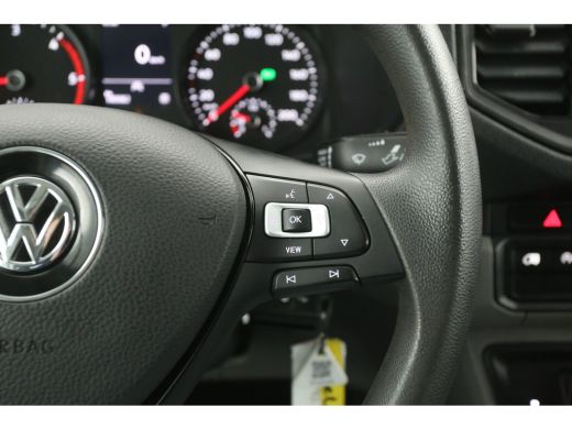 Volkswagen Crafter 2.0 TDI 177PK L4H3 | 3000KG Trekgew. | Aut. | Airco | Cruise | Camera | 3 Zits | Carplay | Parkee... ActivLease financial lease