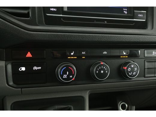 Volkswagen Crafter 2.0 TDI 177PK L4H3 | 3000KG Trekgew. | Aut. | Airco | Cruise | Camera | 3 Zits | Carplay | Parkee... ActivLease financial lease
