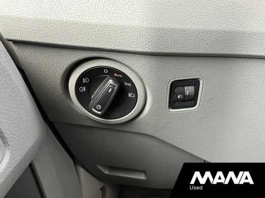 Volkswagen Crafter 50 2.0 TDI L3H2 177pk DL Automaat Trekhaak Camera Cruise Sensoren ActivLease financial lease