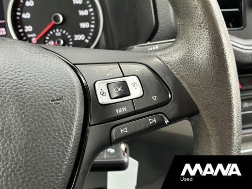 Volkswagen Crafter 50 2.0 TDI L3H2 177pk DL Automaat Trekhaak Camera Cruise Sensoren ActivLease financial lease