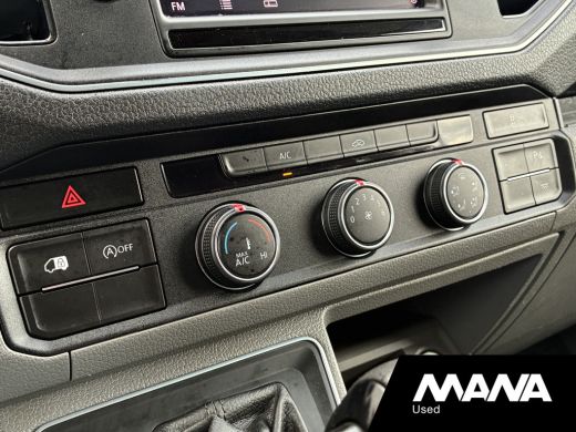 Volkswagen Crafter 50 2.0 TDI L3H2 177pk DL Automaat Trekhaak Camera Cruise Sensoren ActivLease financial lease