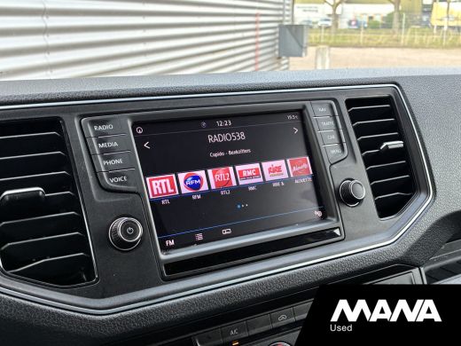 Volkswagen Crafter 50 2.0 TDI L3H2 177pk DL Automaat Trekhaak Camera Cruise Sensoren ActivLease financial lease