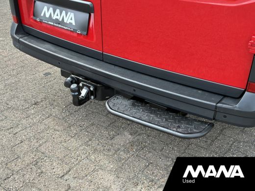 Volkswagen Crafter 50 2.0 TDI L3H2 177pk DL Automaat Trekhaak Camera Cruise Sensoren ActivLease financial lease