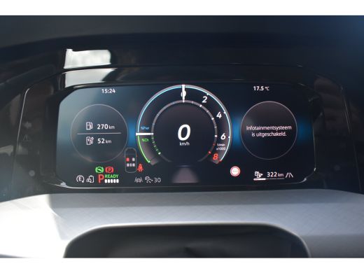Volkswagen Golf Life Edition eHybrid | 'App-Connect' draadloze smartphone integratie | Achterbank in ongelijke de... ActivLease financial lease