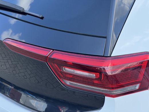 Volkswagen ID.3 First Plus 58 kWh NL-AUTO | LEDER | NAVI | SOH 93% ActivLease financial lease