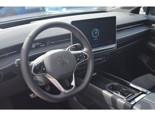 Volkswagen ID.7 Pro Business | 360 CAMERA | IQ.LIGHT | STOEL EN STUUR VERW. | KEYLESS | APP.CONNECT | AIRCO | MEM... ActivLease financial lease