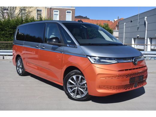 Volkswagen Multivan 1.5 eHybrid 245 PK L2 Bulli Edition 4Motion | PANORAMA DAK | TREKHAAK | CAMERA | STUUR+STOELVERW... ActivLease financial lease