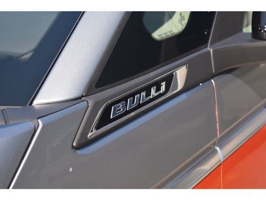 Volkswagen Multivan 1.5 eHybrid 245 PK L2 Bulli Edition 4Motion | PANORAMA DAK | TREKHAAK | CAMERA | STUUR+STOELVERW... ActivLease financial lease