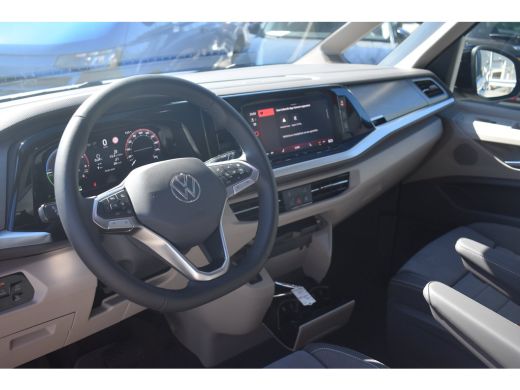 Volkswagen Multivan 1.5 eHybrid 245 PK L2 Bulli Edition 4Motion | PANORAMA DAK | TREKHAAK | CAMERA | STUUR+STOELVERW... ActivLease financial lease
