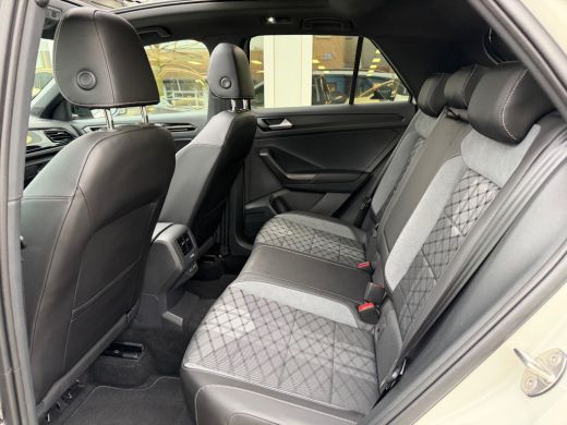 Volkswagen T-Roc 1.5 TSI R-Line Edition Ascotgrau | Schuifdak ActivLease financial lease
