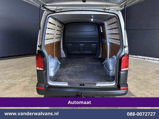 Volkswagen Transporter 2.0 TDI 150pk Automaat L2H1 Euro6 Airco | Navigatie | Apple Carplay | 2500kg Trekhaak | Cruisecon... ActivLease financial lease
