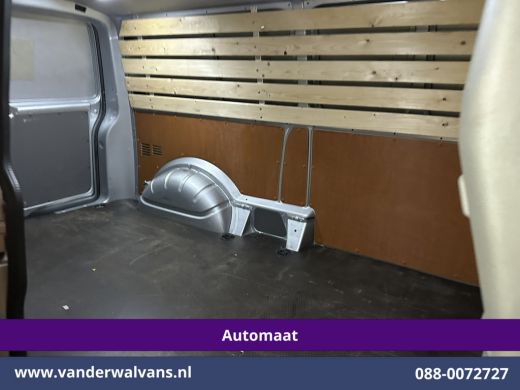 Volkswagen Transporter 2.0 TDI 150pk Automaat L2H1 Euro6 Airco | Navigatie | Apple Carplay | 2500kg Trekhaak | Cruisecon... ActivLease financial lease