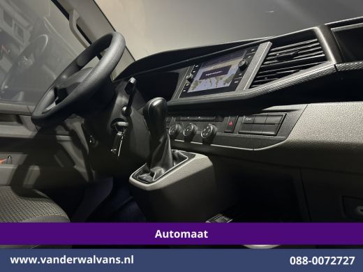 Volkswagen Transporter 2.0 TDI 150pk Automaat L2H1 Euro6 Airco | Navigatie | Apple Carplay | 2500kg Trekhaak | Cruisecon... ActivLease financial lease