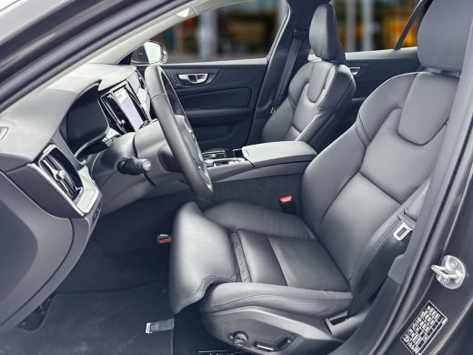 Volvo  V60 T6 Recharge Plus Bright | 19" | Trekhaak | Leder | Elektrisch verst. Stoelen | Stoel/Stuur/achter... ActivLease financial lease