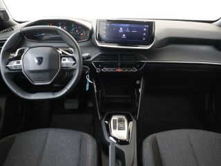 Peugeot 2008 1.2 Hybrid 145 Style Carplay | Parkeersensoren | LED | Cruise Control | Climate Control | DAB | B...