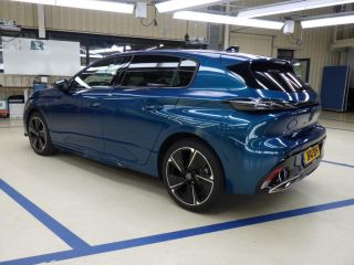 Peugeot e-308 GT Avantage EV 54 kWh | Navigatie | Achteruitrijcamera | Adaptive Cruise | Climate Control | !!