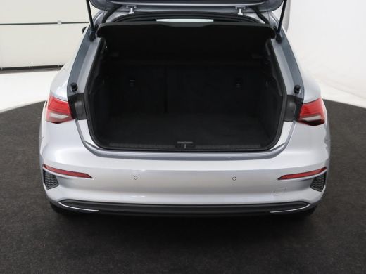 Audi A3 40 TFSIe Edition | SOH 94% | Panoramadak | Carplay | Virtual Cockpit | Climate control | Parkeerh... ActivLease financial lease