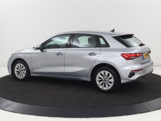 Audi A3 40 TFSIe Edition | SOH 94% | Panoramadak | Carplay | Virtual Cockpit | Climate control | Parkeerh... ActivLease financial lease