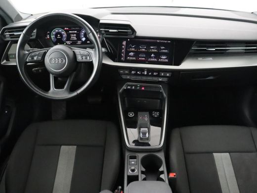 Audi A3 40 TFSIe Edition | SOH 94% | Panoramadak | Carplay | Virtual Cockpit | Climate control | Parkeerh... ActivLease financial lease