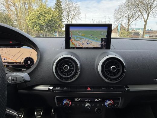 Audi A3 Limousine 30 TFSI S-Line | Trekhaak | Virtual | Navi | ActivLease financial lease