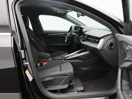 Audi A3 Sportback 30 TFSi 110 Pk Automaat Advanced edition | Full LED | Cruise Control | Sportstoelen | C... ActivLease financial lease