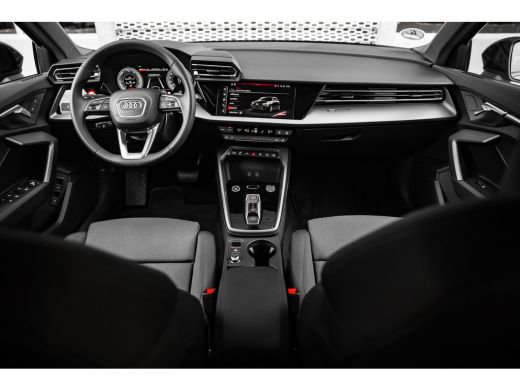 Audi A3 Sportback 40 TFSI e Advanced edition | Panoramadak | Matrix Led | Stoelverwarming ActivLease financial lease