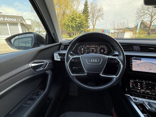 Audi e-tron Aut. 55 Quattro Edition 95kWh | Trekhaak| Navi | Xenon-LED | 89% SoH ActivLease financial lease