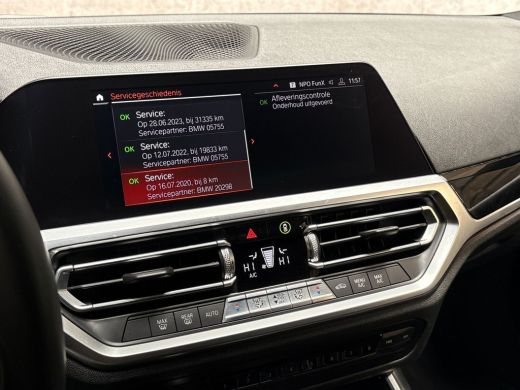 BMW 3 Serie 318i Sport Line 156Pk Automaat (VIRTUAL COCKPIT, DEALER ONDERHOUDEN, GROOT NAVI, LEDER, ZWART HEM... ActivLease financial lease