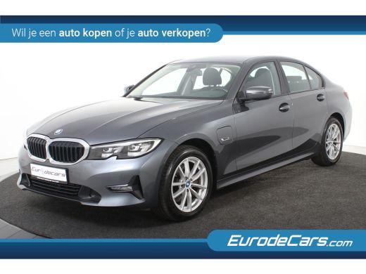 BMW 3 Serie 320e *1ste Eigenaar*Navigatie*Trekhaak*Camera*DAB*