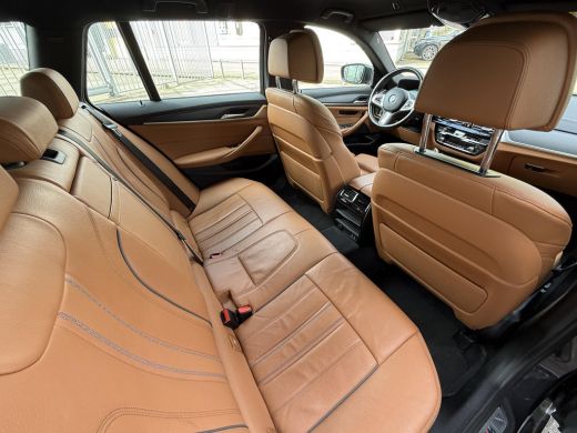 BMW 5 Serie Touring 530e Aut. M-Sport Plus | BMW Laser | Trekhaak | Camera | ActivLease financial lease