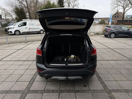 BMW X1 Aut. xDrive25e Executive Edition | SoH 85% | Trekhaak | Navi | Sfeer Verlichting | ActivLease financial lease