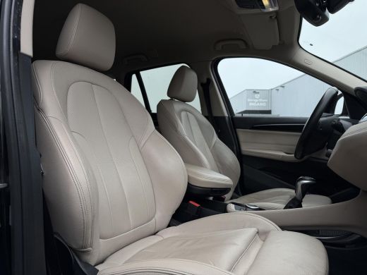 BMW X1 Aut. xDrive25e Executive Edition | SoH 85% | Trekhaak | Navi | Sfeer Verlichting | ActivLease financial lease