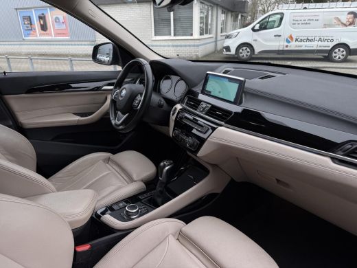 BMW X1 Aut. xDrive25e Executive Edition | SoH 85% | Trekhaak | Navi | Sfeer Verlichting | ActivLease financial lease
