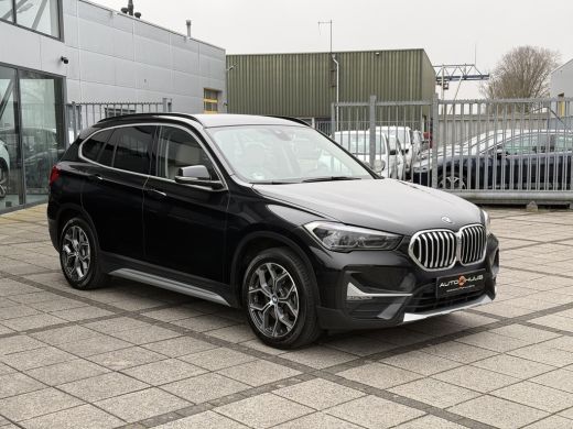 BMW X1 Aut. xDrive25e Executive Edition | SoH 85% | Trekhaak | Navi | Sfeer Verlichting | ActivLease financial lease