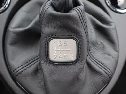 Fiat 500 1.0 Hybrid Club | Airco | Cruise Control | Apple Carplay/Android Auto ActivLease financial lease