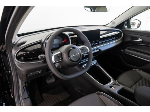 Fiat 600 1.2 Hybrid Icon | 8 Jaar Garantie | Navigatie | Camera | Winter Pack | Comfort Pack | Climate Con... ActivLease financial lease