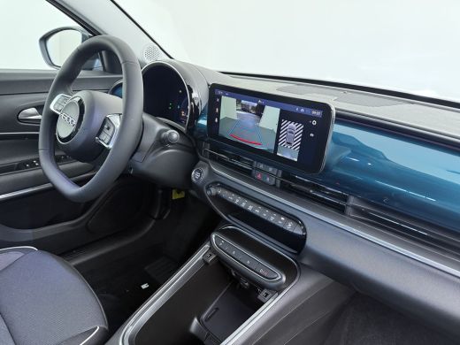 Fiat 600 Icon | 10,25" touchscreen radio met Bluetooth, DAB & USB | Automatische airconditioning | FlexFlo... ActivLease financial lease