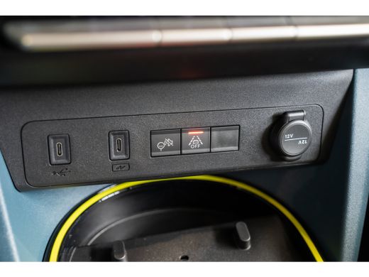 Fiat Grande Panda 1.2 Hybrid La Prima | 8 Jaar Garantie | Winter Pakket | Camera | Navigatie | Parkeersensoren | Na... ActivLease financial lease