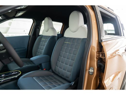 Fiat Grande Panda 1.2 Hybrid La Prima | 8 Jaar Garantie | Winter Pakket | Camera | Navigatie | Parkeersensoren | Na... ActivLease financial lease