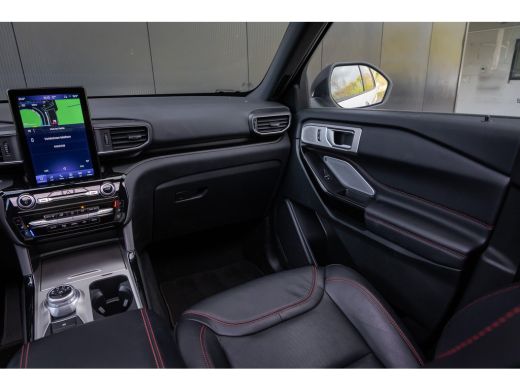 Ford Explorer 3.0 V6 457PK E.B. PHEV ST-Line | Verlengde garantie tot 07-2028! | Trekhaak | Parelmoer Metallic ... ActivLease financial lease