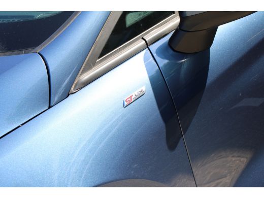 Ford Fiesta 1.0EB Hybrid ST-Line X | NL-AUTO! | 1E EIGENAAR! | TREKHAAK | CAMERA | B&O | CRUISE | DRAADLOZE L... ActivLease financial lease