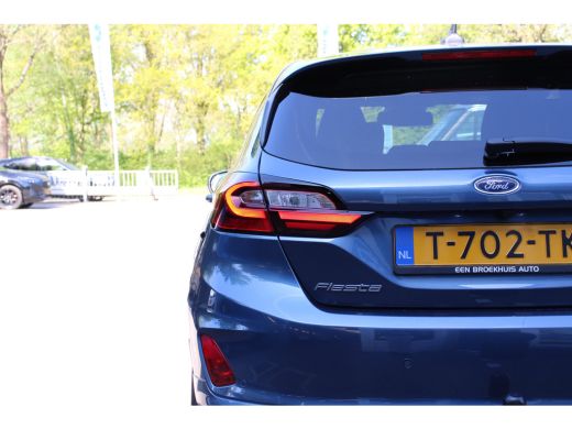 Ford Fiesta 1.0EB Hybrid ST-Line X | NL-AUTO! | 1E EIGENAAR! | TREKHAAK | CAMERA | B&O | CRUISE | DRAADLOZE L... ActivLease financial lease