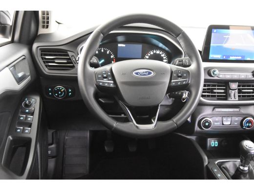 Ford Focus Connected *1ste Eigenaar*Trekhaak*Navigatie* ActivLease financial lease