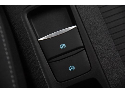 Ford Focus Connected *1ste Eigenaar*Trekhaak*Navigatie* ActivLease financial lease