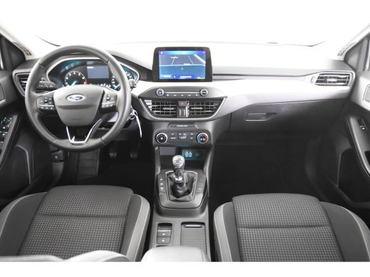 Ford Focus Connected *1ste Eigenaar*Trekhaak*Navigatie* ActivLease financial lease