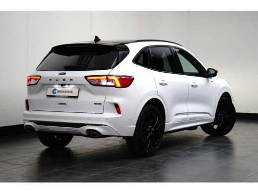 Ford Kuga Plug-In Hybrid ST-Line X Black Pack! | Wegklap Trekhaak | Adapt. Cruise | Head-Up Display | 20 In... ActivLease financial lease