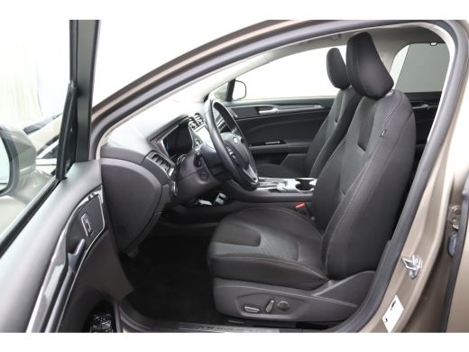 Ford Mondeo Wagon 2.0 IVCT HEV Titanium | Trekhaak | Panoramadak | Adaptive Cruise | BLIS | Sony Audio | Elek... ActivLease financial lease