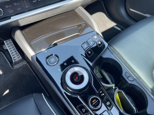 Kia Sportage 1.6 T-GDi Plug-in Hybrid AWD GT-PlusLine | Panoramadak | Stoel verwarming en ventilatie | | BTW ! ! ActivLease financial lease