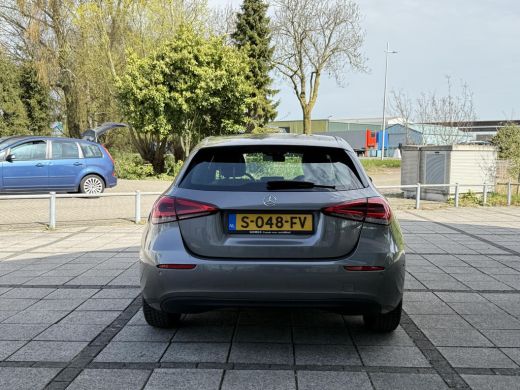 Mercedes-Benz A-Klasse 180 Aut. Edition Xenon-LED | Navi | Camera | M-Bux | Sport St. ActivLease financial lease